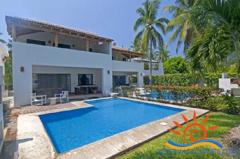 Casa con alberca 50mts Playa Miramar - Reservacaciones