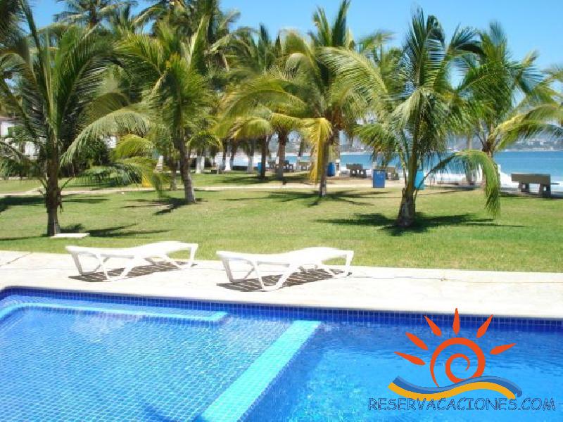 Casa pie de playa Miramar, Club Santiago 4 recamaras - Reservacaciones
