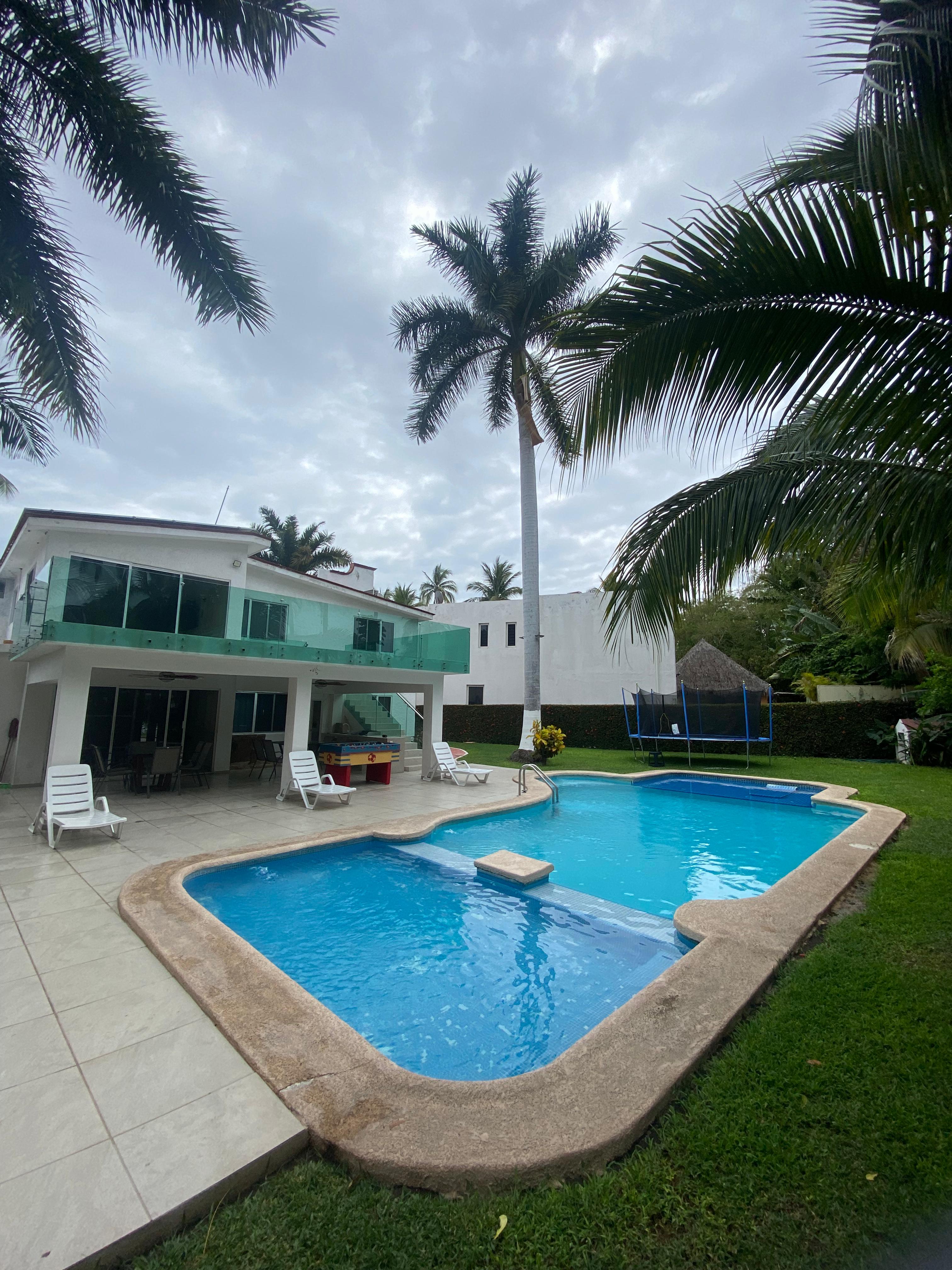 Casa #15 con 7 recámaras hasta 25 personas, Club Santiago Manzanillo